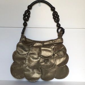 VINTAGE…Super Cute Vintage Gold Faux Leather Purse W/ Layered Disc